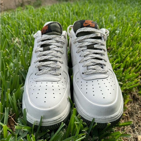 NIKE Air Force 1'07 LV8 Sneaker Phantom/ Cargo Khaki/ Russet men size 8 - Picture 14 of 15